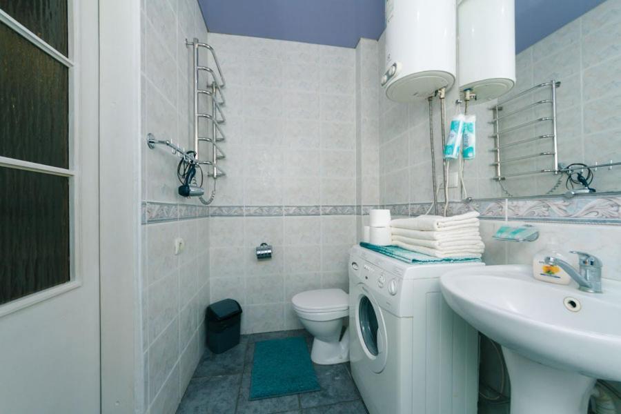 Apartamento Amazing Heart Of Kiev Exterior foto