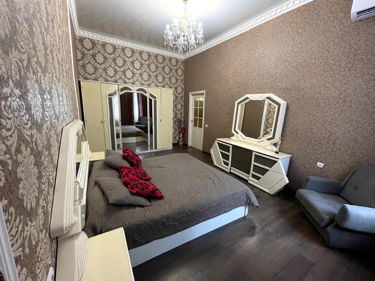 Apartamento Amazing Heart Of Kiev Exterior foto