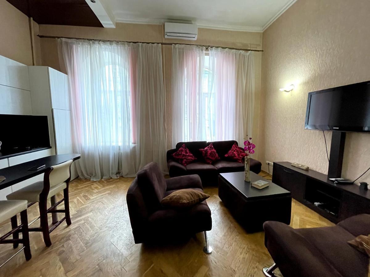 Apartamento Amazing Heart Of Kiev Exterior foto